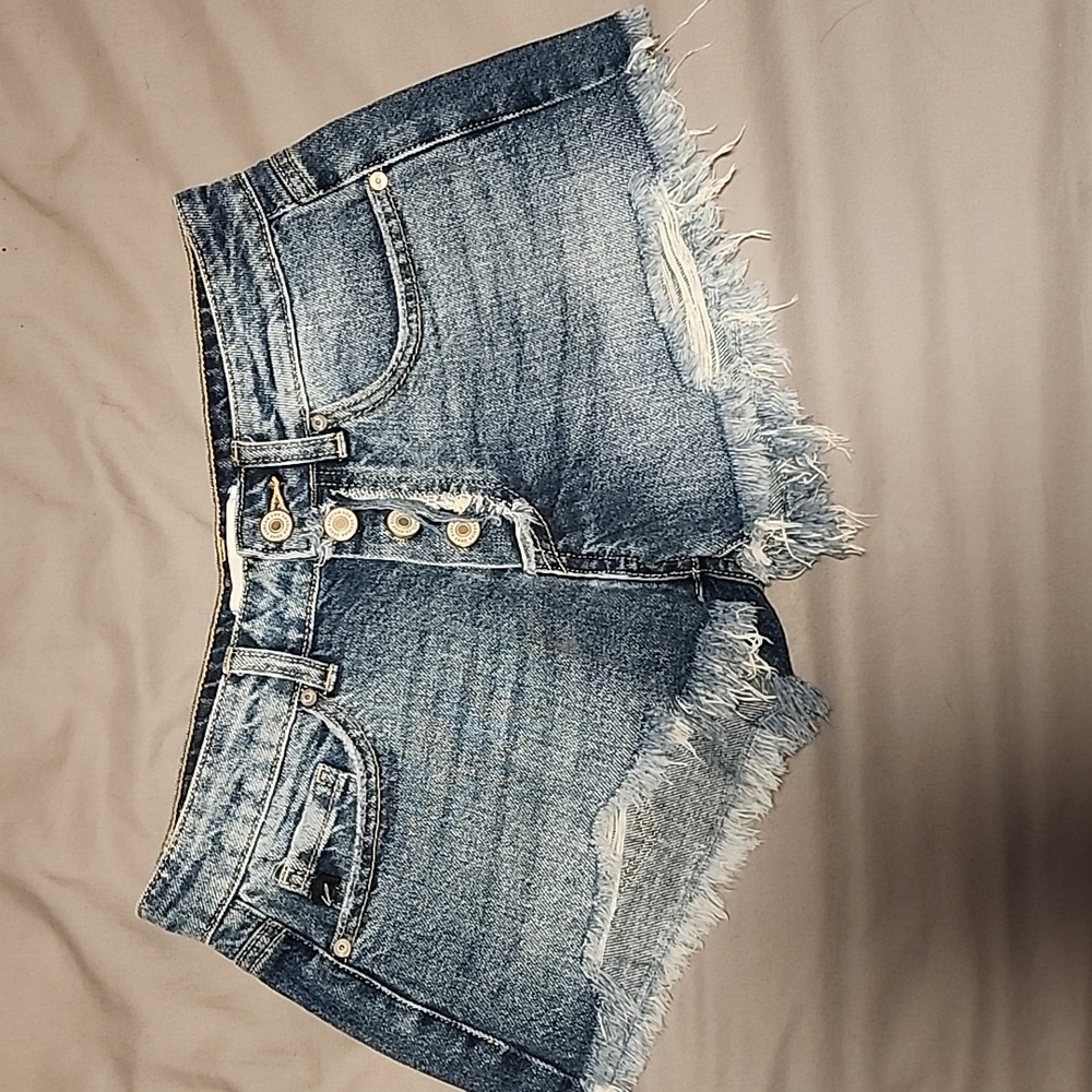 Kancan jean shorts size small